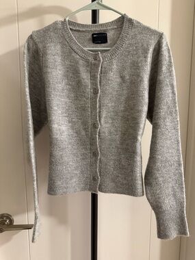 ASOS Gray Crewneck Button-Up Knit Cardigan